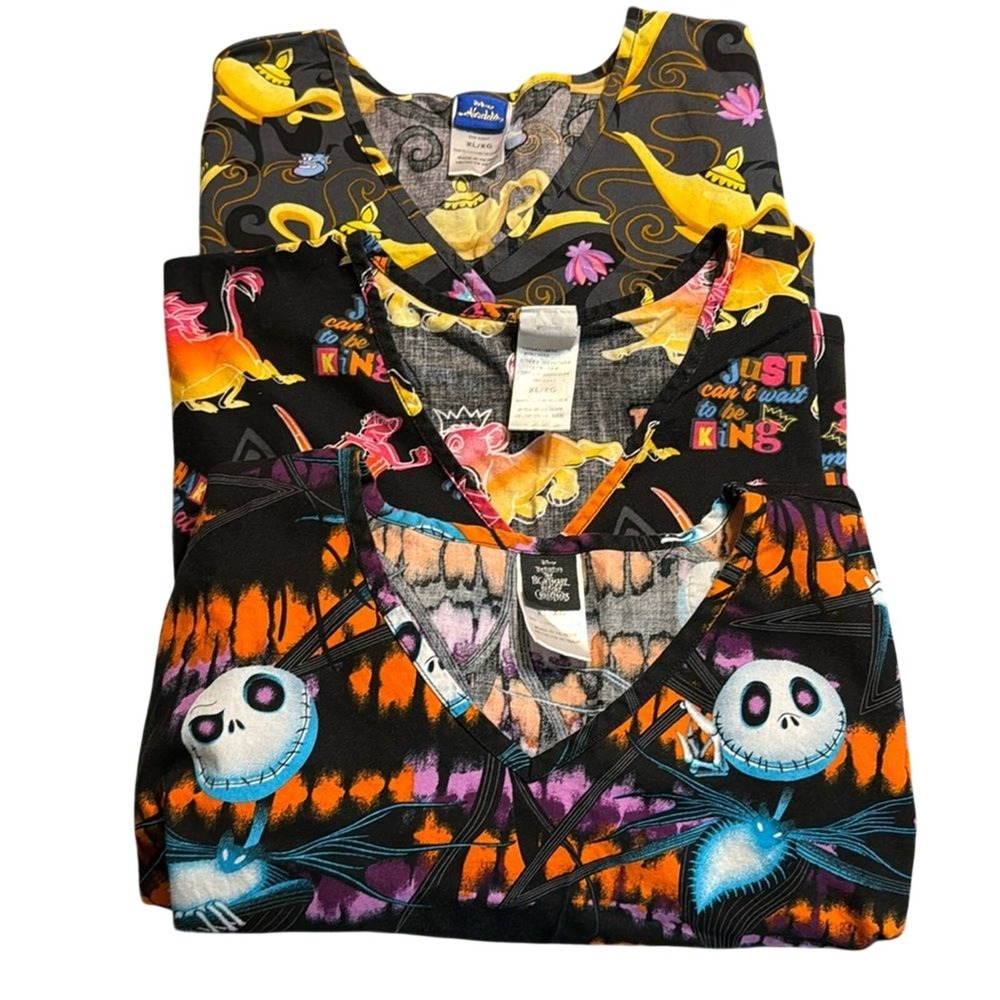 Scrub tops Aladdin lion king nightmare before Christmas medical office size XL